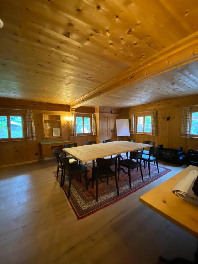 Alpengasthof Crusch Alba Ed Alvetern, S-Charl 施库尔 外观 照片